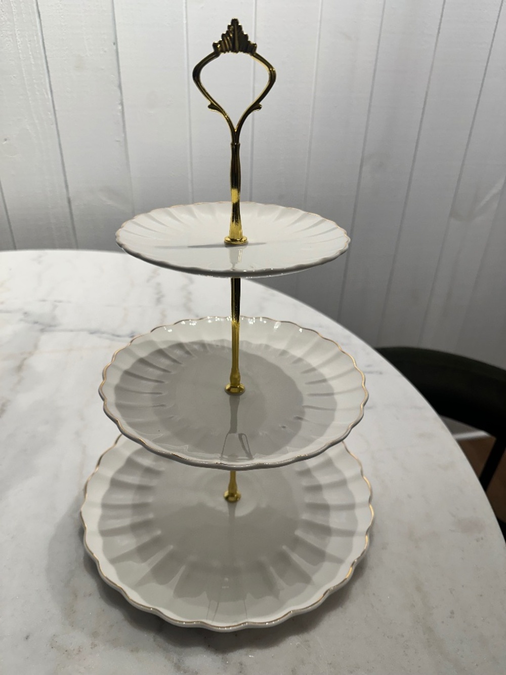 Cupcake tier stand